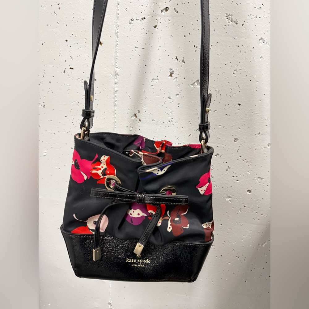 Kate Spade Black and Pink Floral Shoulder Bag